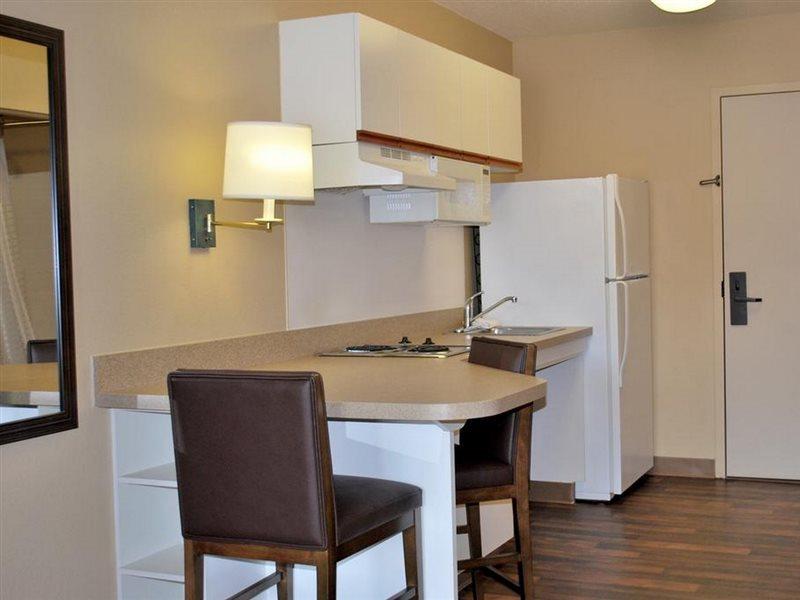 Extended Stay America Suites - Milwaukee - Brookfield Exterior foto